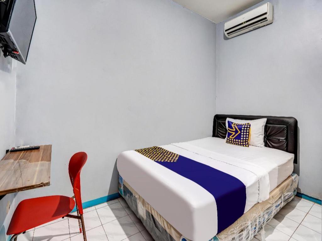Spot On 90147 Gosepa Ambengan Plaza Hotel Surabaya Exterior foto